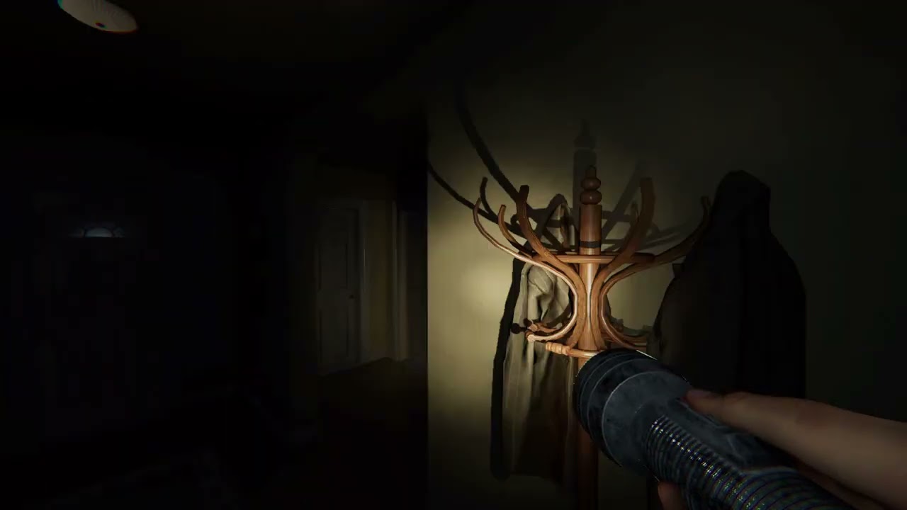 phasmophobia is scary as hell