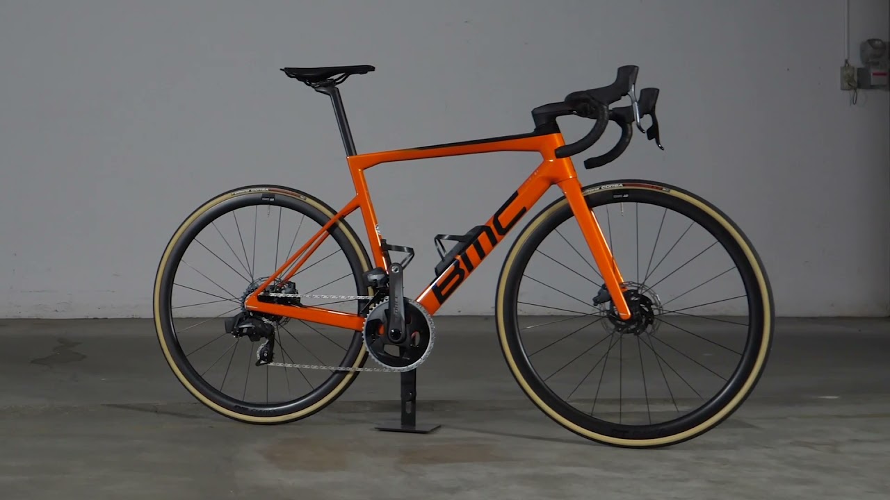 MY21 Teammachine SLR 01 Three
