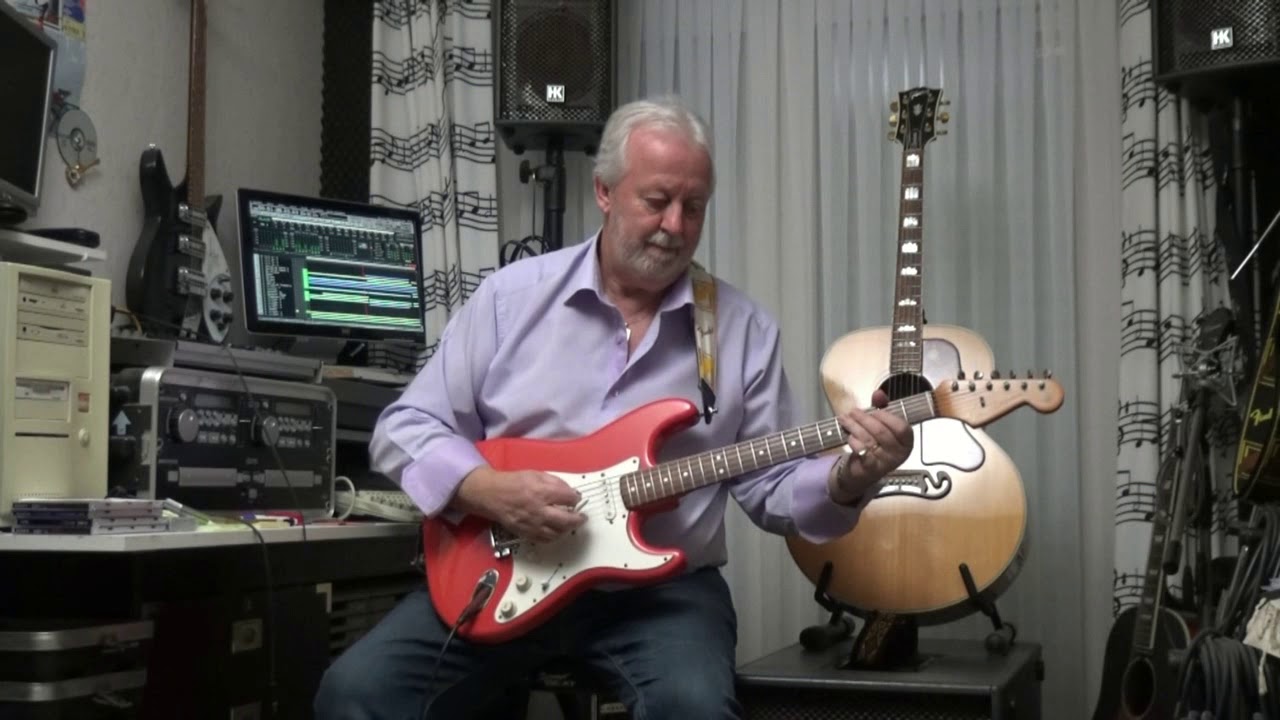 Sunday Mornin' comin' down - Kris Kristofferson/Johnny Cash (cover on guitar by Eric)