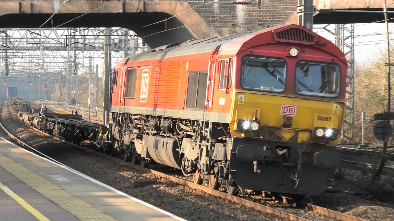 Fantastic Afternoon at Lichfield Trent Valley up Fast Line Closed Freight/Charter/passenger 4/3/26 