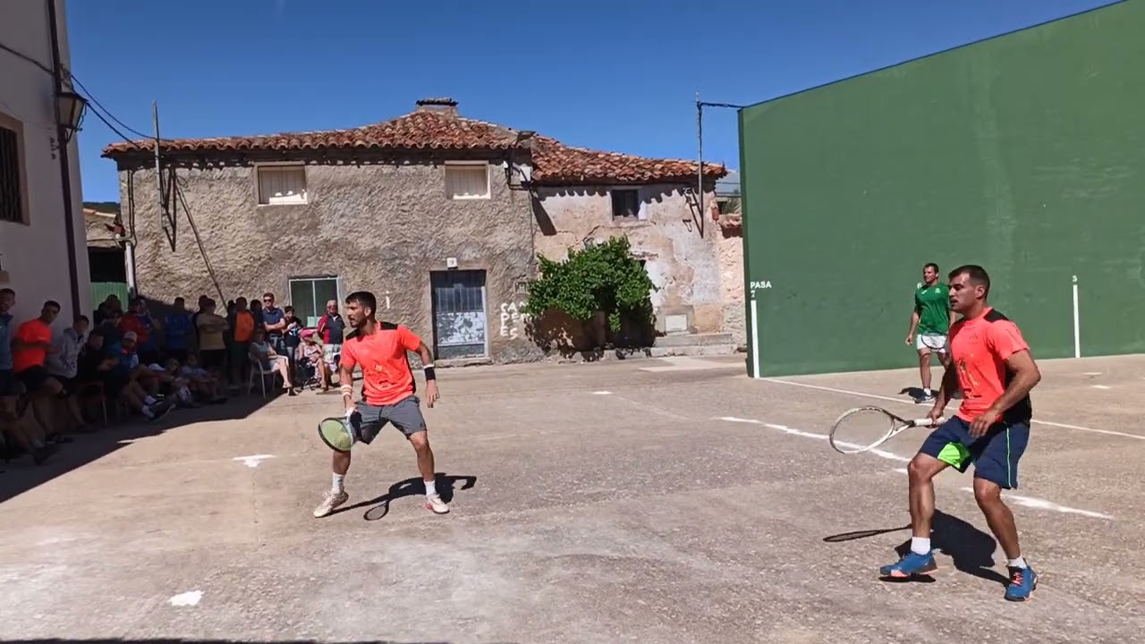 FRONTENIS POZALMURO 2K23    SEMI   DAVID V   JULIO S VS  DANI H   JAVI G