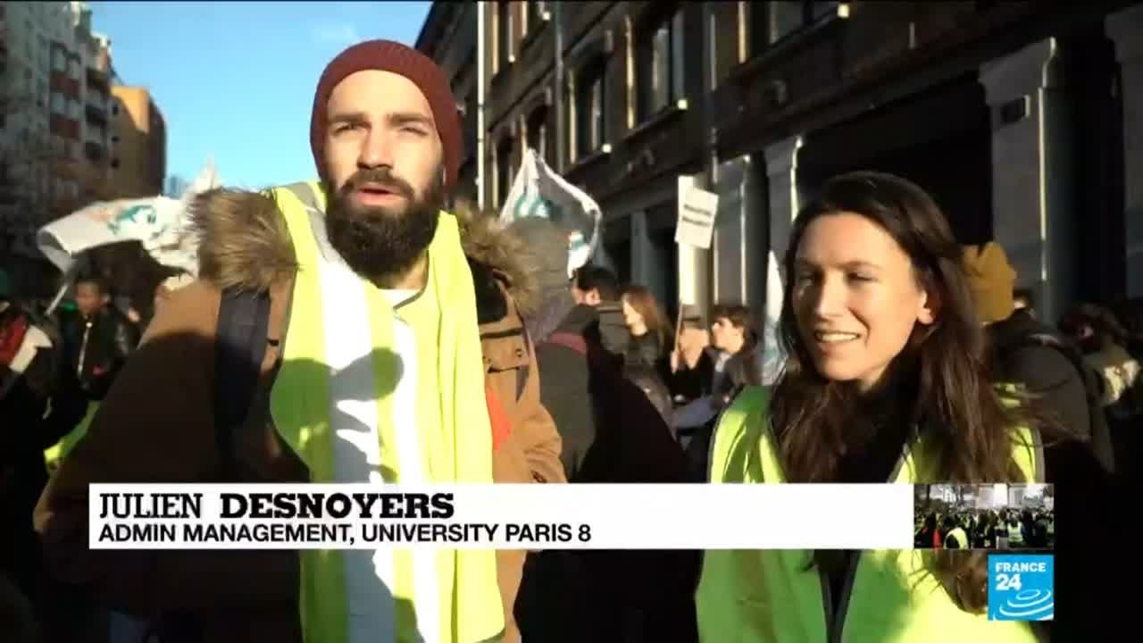French students rally in support of 'Yellow Vest' movement
