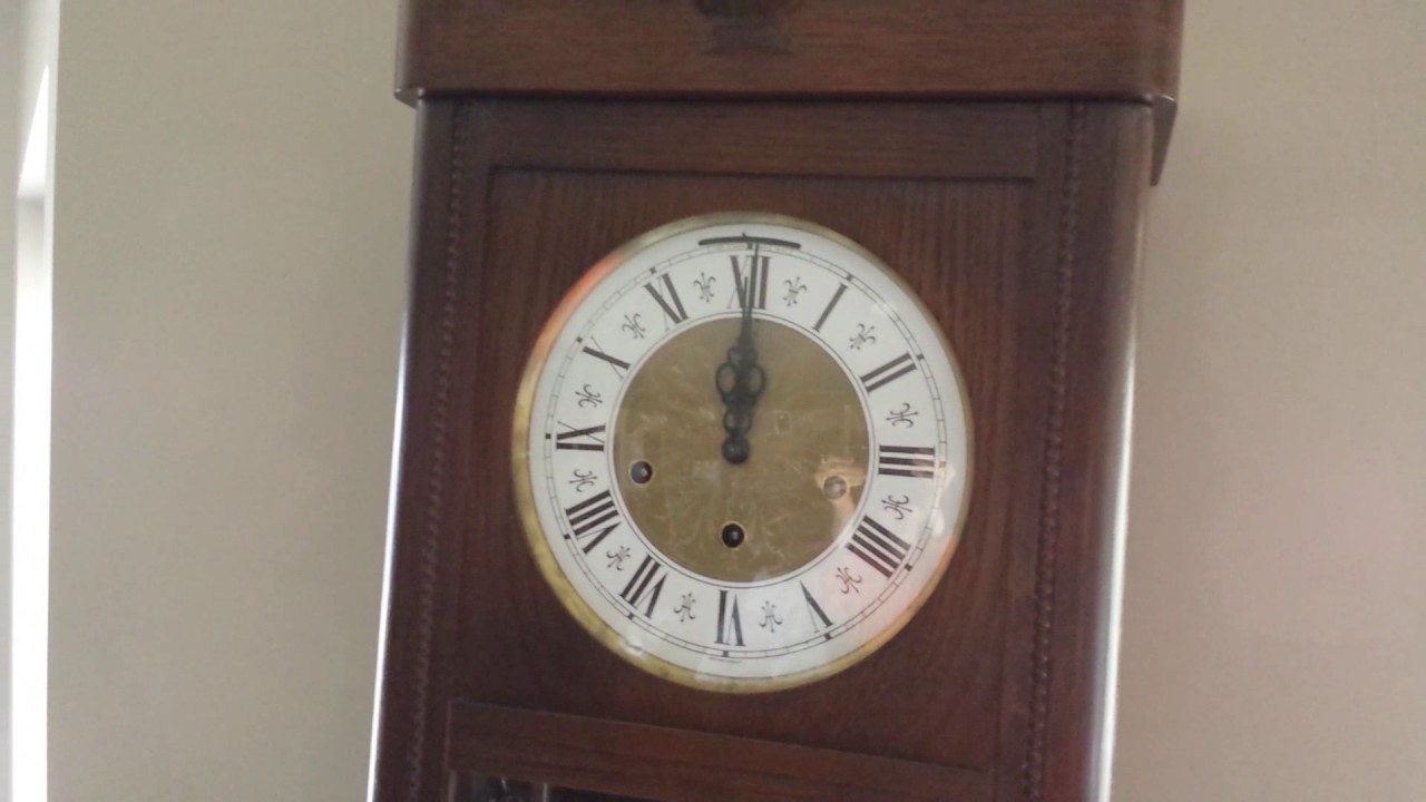 Chiming Clock Extravaganza