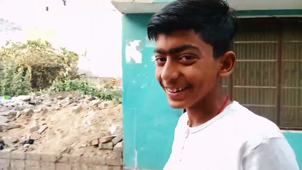 Holi mein sabse jyada kya bikata hai 🧐