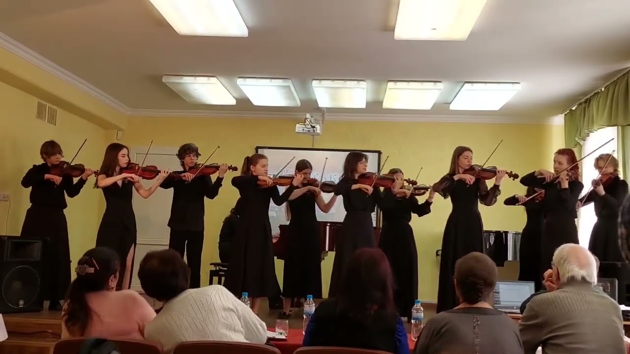 М. Скорик «Намалюй мені ніч»