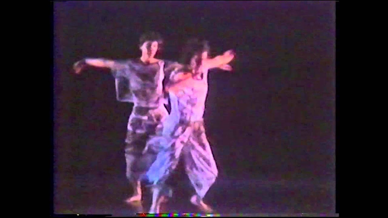 Set and Reset: Trisha Brown’s Postmodern Masterpiece