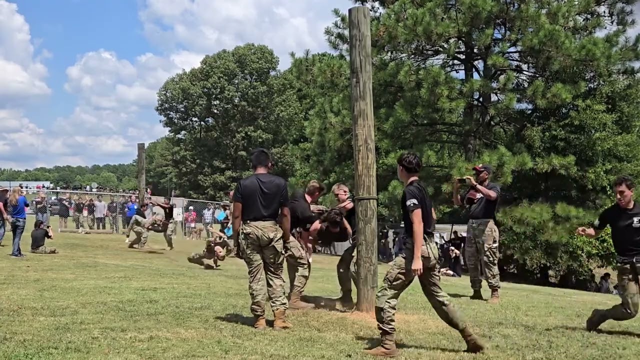 Raider One Minute Rope Bridge