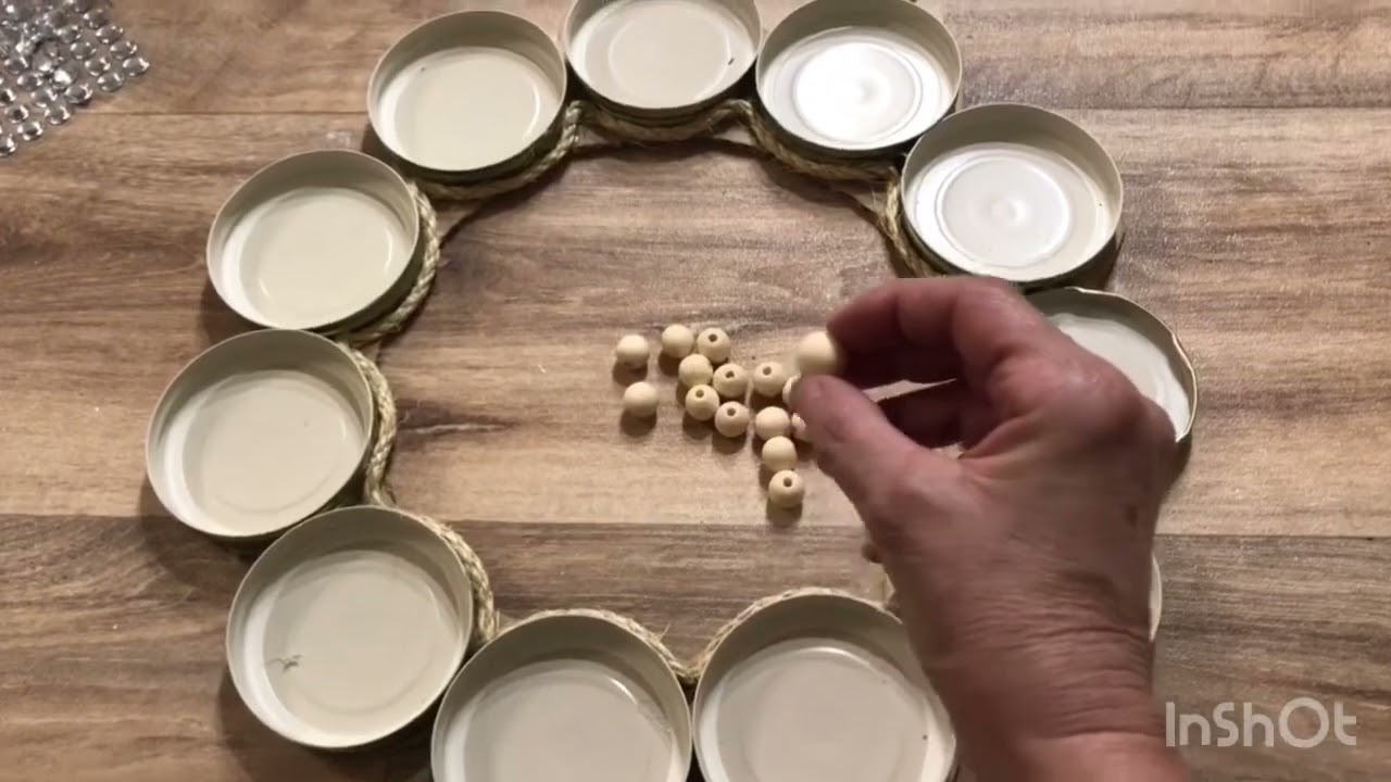 Riciclo coperchi dei barattoli e realizzo una bella idea📌✂️✏️📐📏❤️