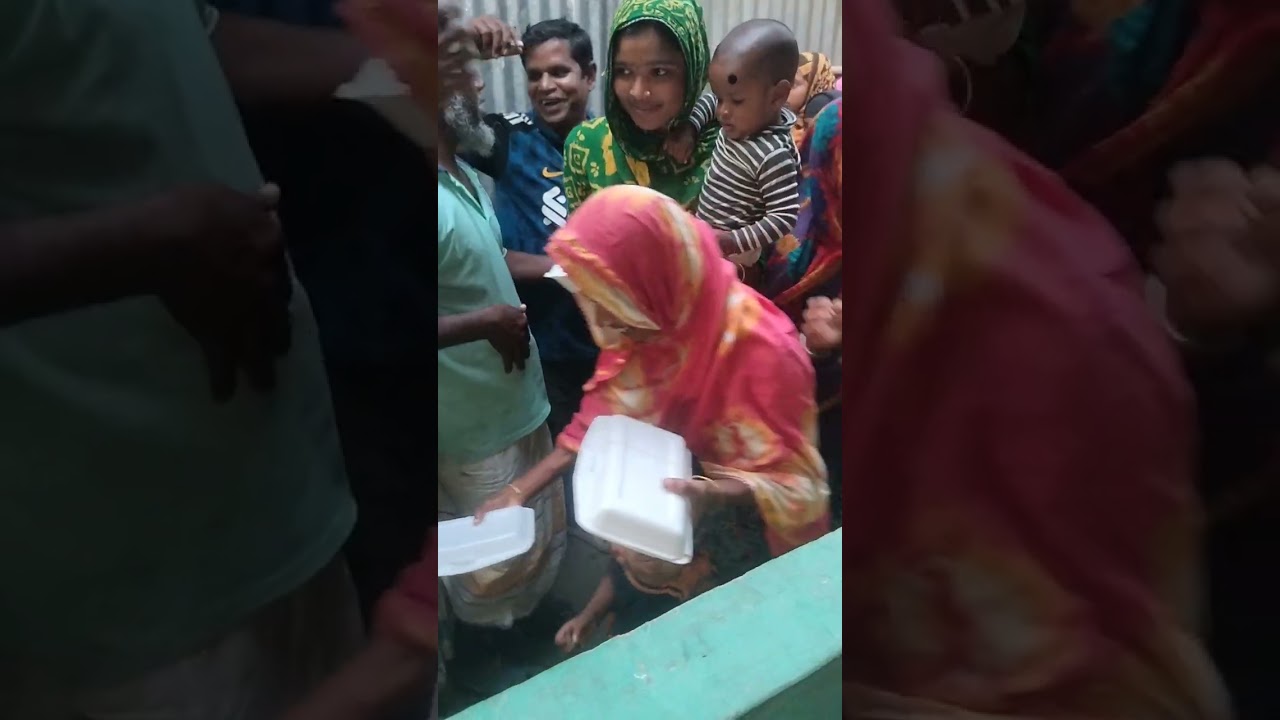 Sbihab Shehab Ahmed ভাই ১৬০ জনের।Sabrina Ashraf Chowdhury আপু ১৪০ জনের জন্য জগাখিচুড়ি এবং ভূনা ডিম।
