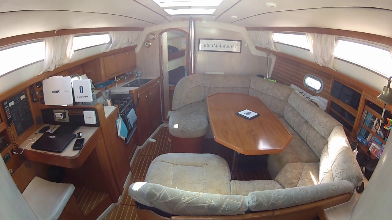 Jeanneau Sun Odyssey 36 interieur Maiao