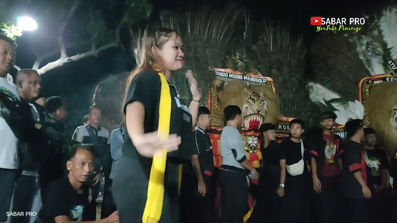 Full Solah Reyog Dasyat Gebyakan Reyog Super Gedhe Dan Kayang  Bersama Reyog Ponorogo.