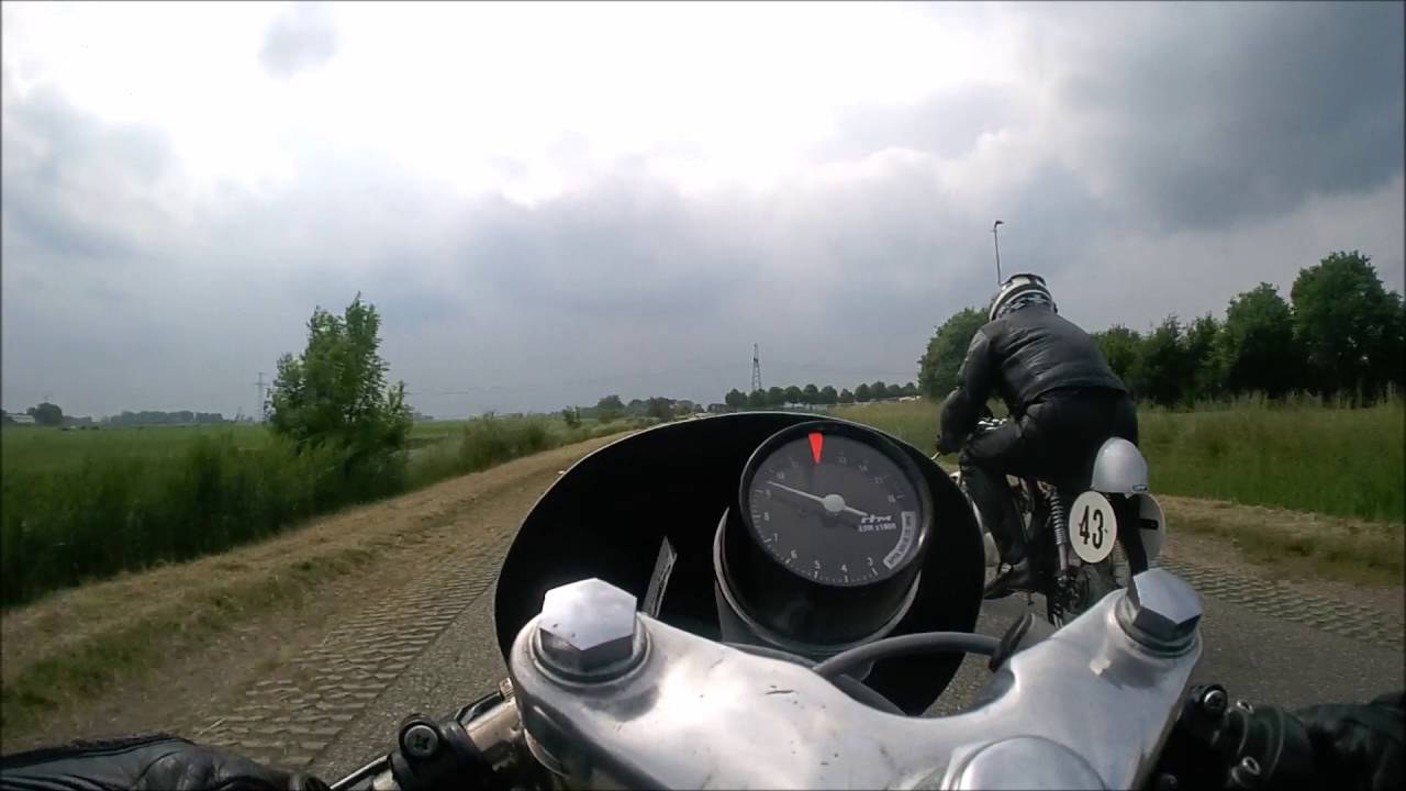 Classic Race Winsum 2016 Honda CR110 Replica