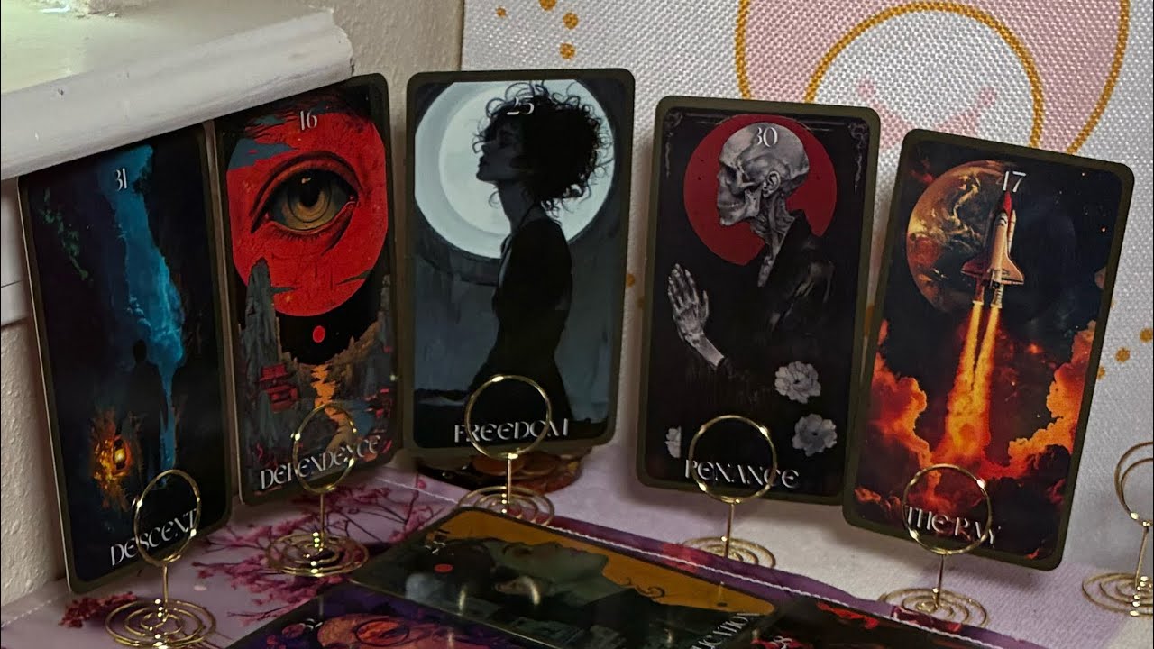 DIVINE 🚹 MASCULINE: LIVING A LOW VIBE LIFE ON YOUR ENERGY BY TRAPPING YOU IN TOXICITY 