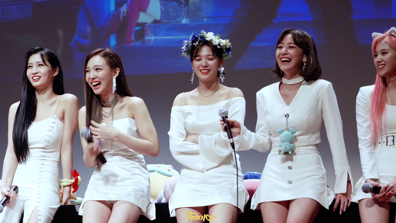 190928 트와이스 상암 팬사인회 끝나고  부분 정연 focus