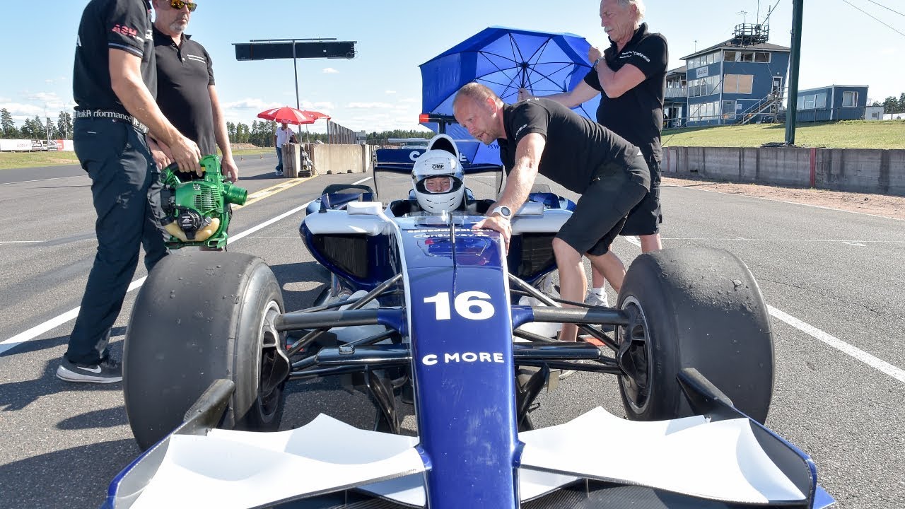 Seiska selvitti: Näin paljon maksaa F1-autolla kokeileminen tavalliselle pulliaiselle!