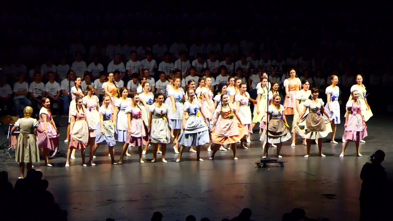 Kinderchor «Severáček», Tschechische Republik: Slavnosti jara - Morena / EJCF Basel 2025