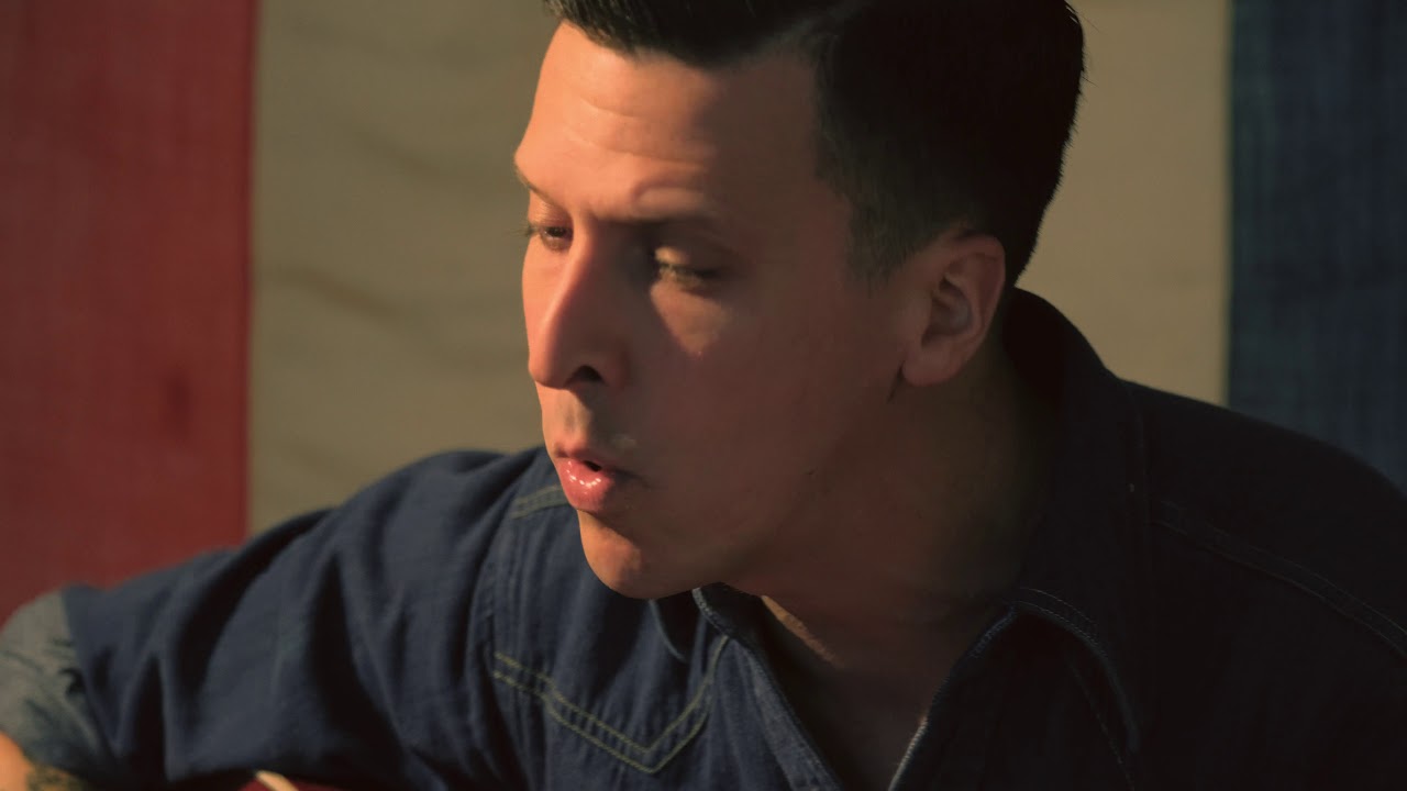 BJ Barham of American Aquarium - Til The Final Curtain Falls