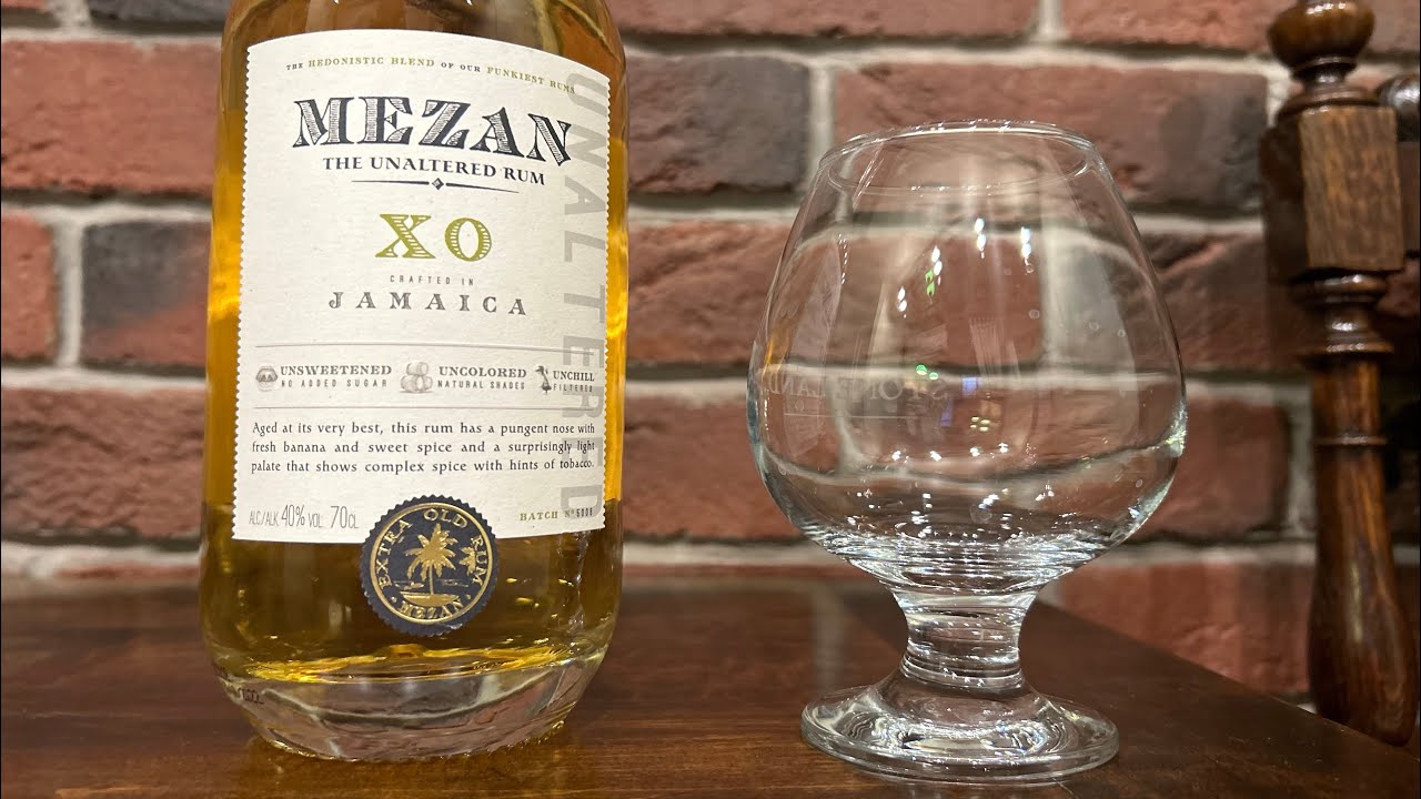 Ямайско-голландский ром Mezan XO.