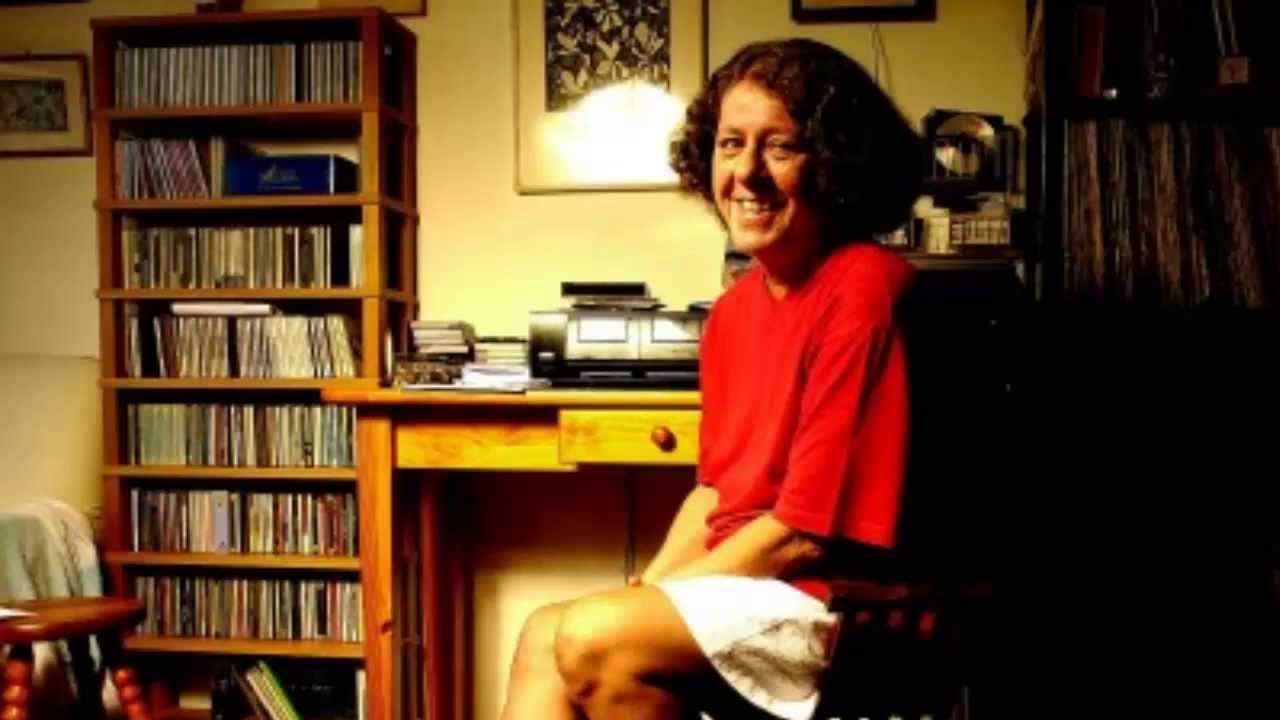 CRISTINA BUARQUE - Chorava no Meio da Rua