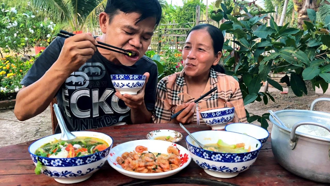 Cá Khoai Nấu Ngót, Bữa Cơm  Cùng Các Món Ăn Quen Thuộc Của Người Quê Miền Tây 