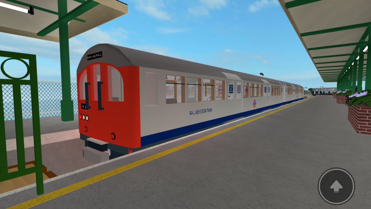 2026.01.31 [Roblox] The vintage 1962 Tube Stock (Rail Adhesion Train) is finally here!!!!! (Isle…