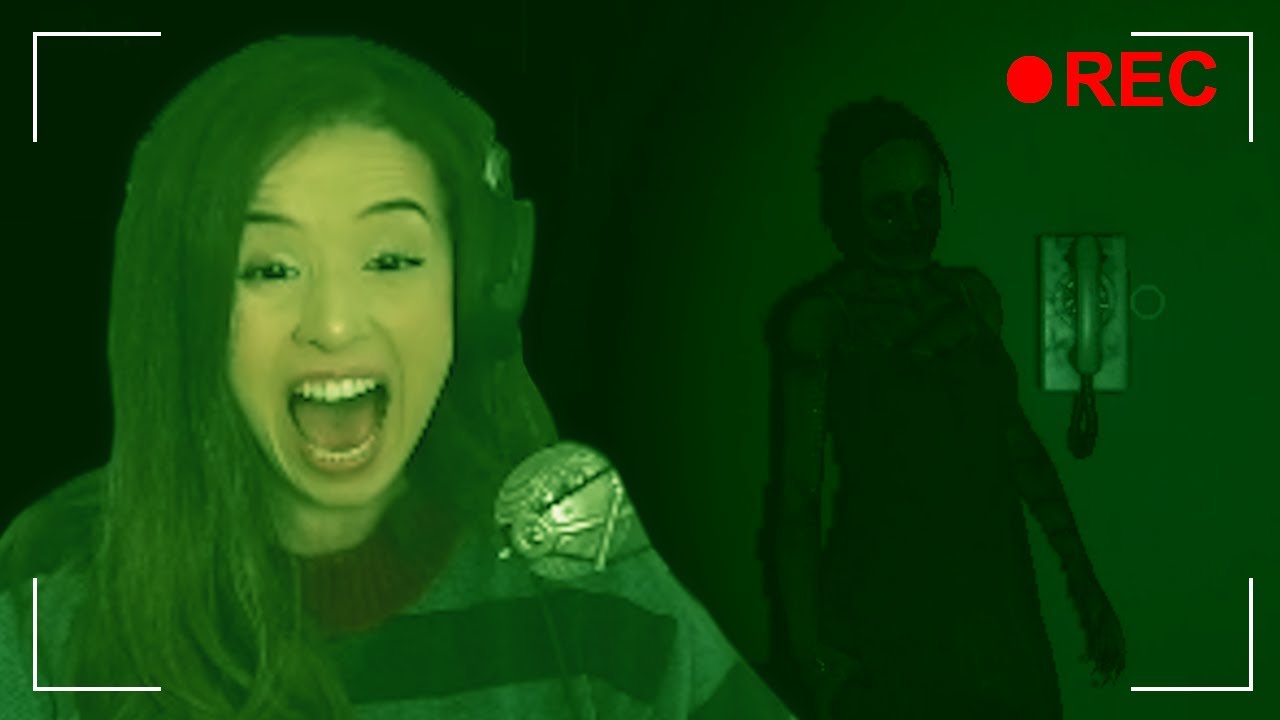 OfflineTV investigate paranormal activity - Phasmophobia ft. Pokimane, Toast, Lilypichu, Michael