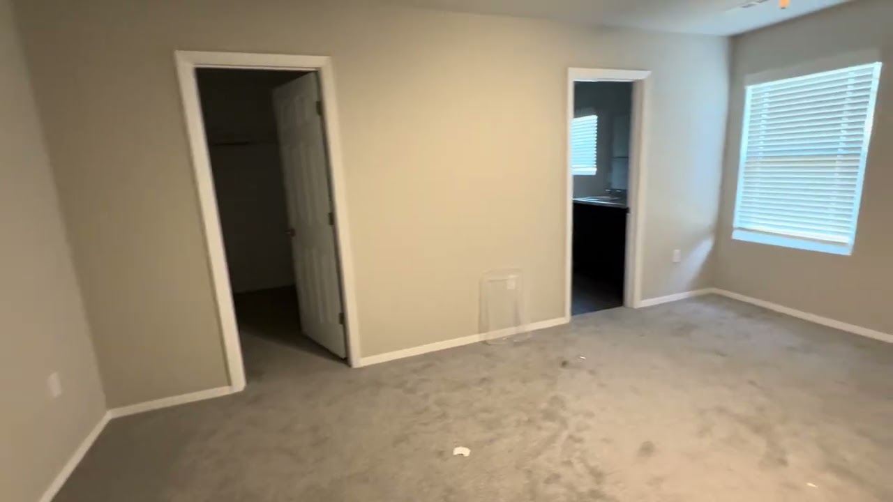 4404 Sackett move out 3/1/26