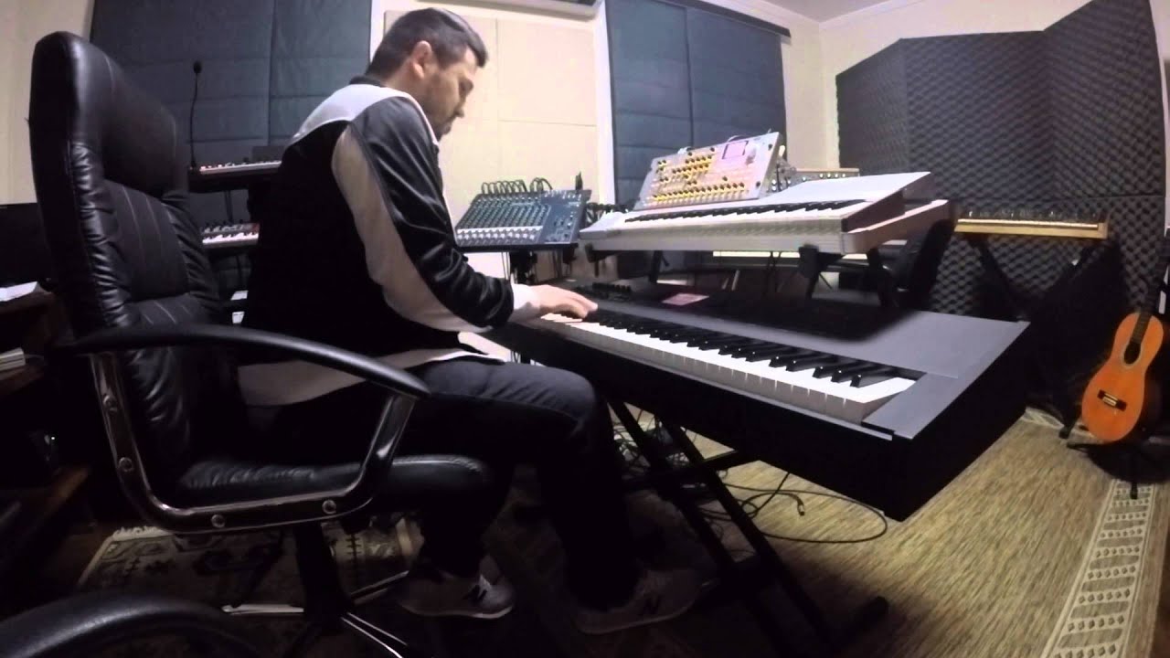 YAMAHA MOTIF XF 8 PIANO ACUSTICO-ANDR&Eacute; LUZ