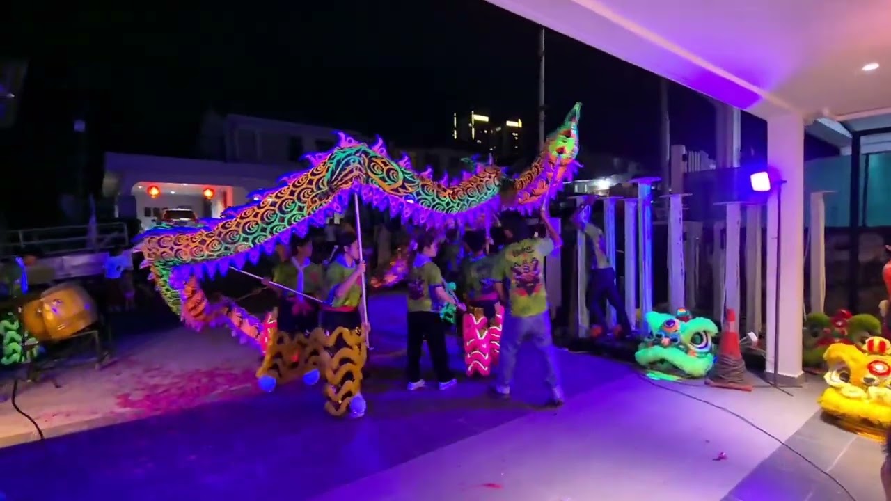 2026 Chinese New Year Open House Dragon Dance Performance at Kota Kinabalu 友艺龙麒狮体育会舞龙表演