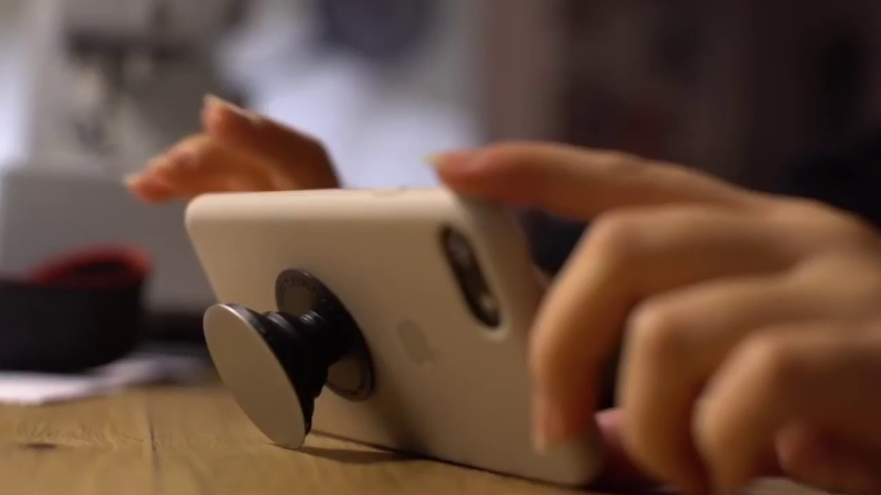 Pop Socket: Phone Grip/Phone Stand Review