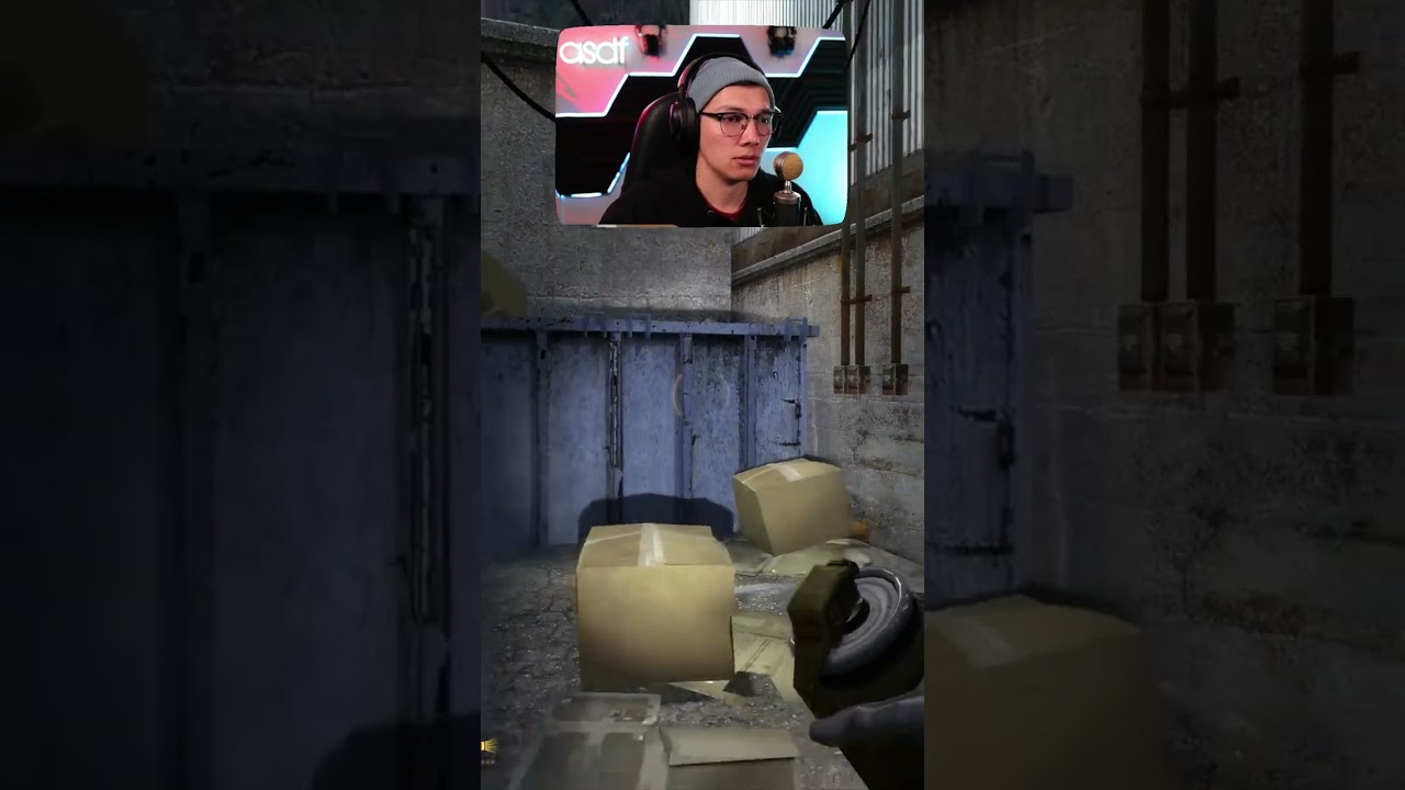 Zombies are Getting TOO SMART #halflife2 #returntosender