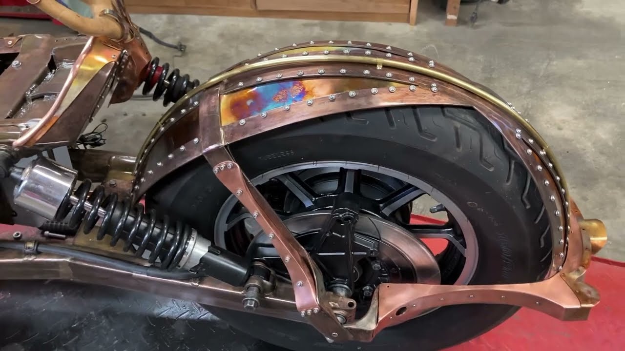 Long-shot stretched copper Goldwing 