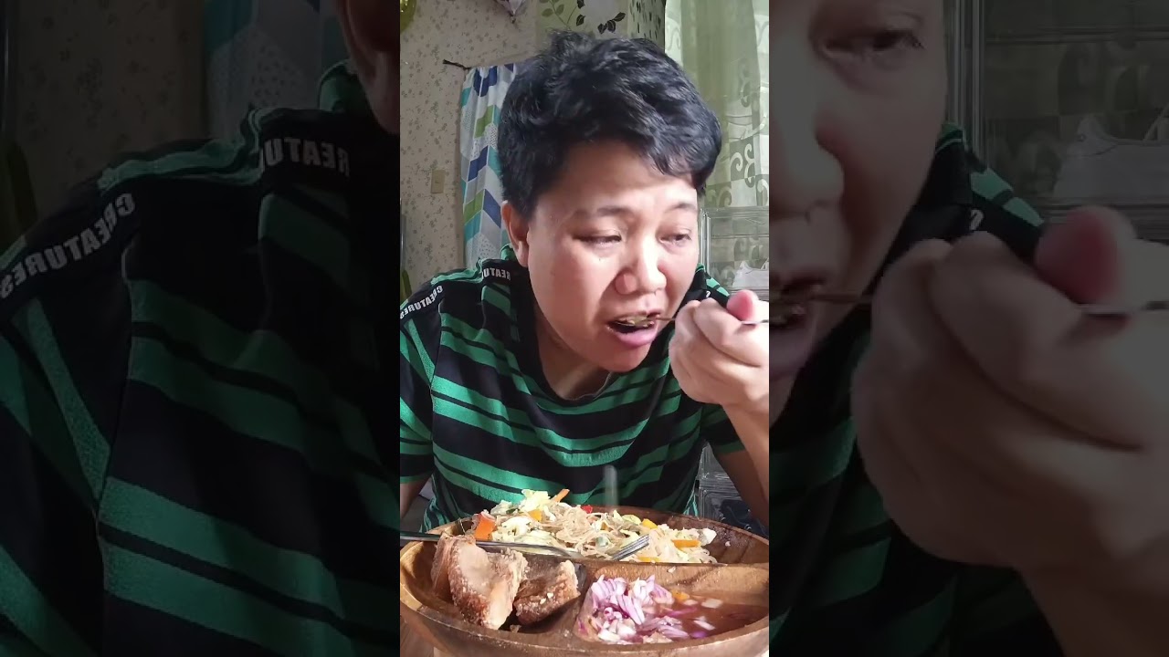 Pancit at lechon kawali 
