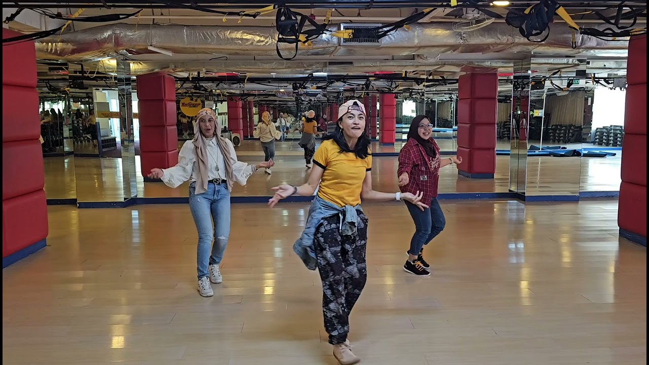 O O Jaane Janna (trio). Choreo by Teacher Miely
