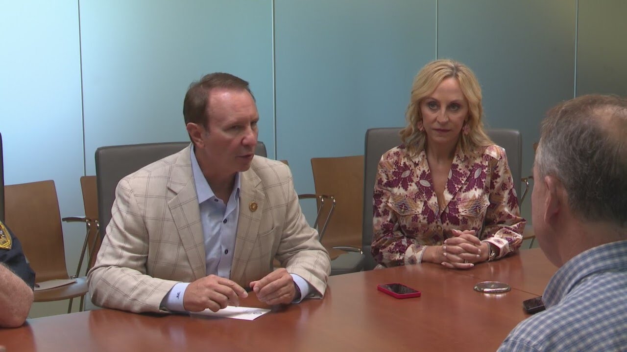 Jeff Landry visits The Port of Caddo-Bossier