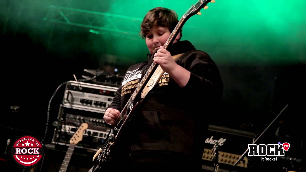 Wings Of Hope - Paranoid (Live in Brasov)