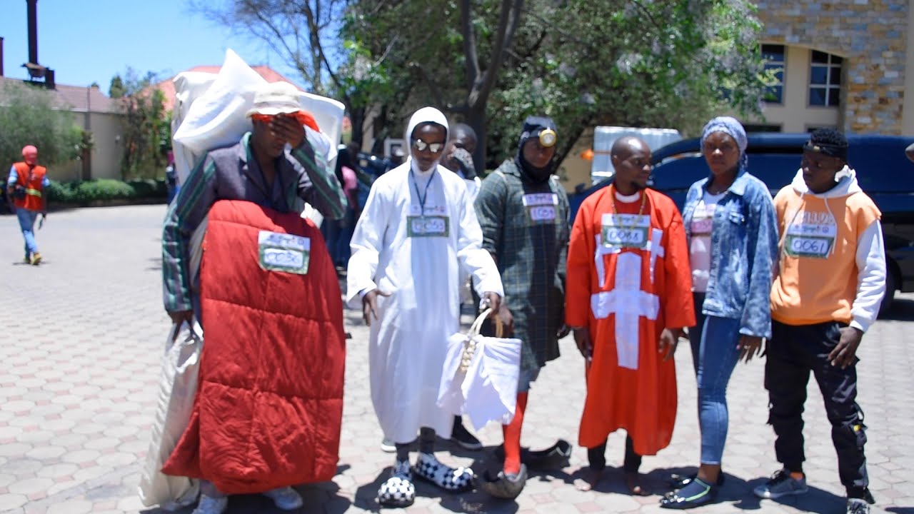 BSS ARUSHA LEO: UTACHEKA 'MACHALII WA R' WALIVYO VAA NA KUIMBA, WABEBA MAGODORO 