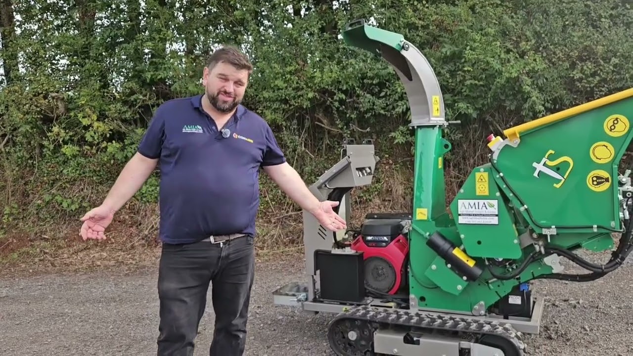GL&D SUPER Hydrostatic Tracked Bio Chipper walk around. Chip up to 5.5 inches & Shred Green Material