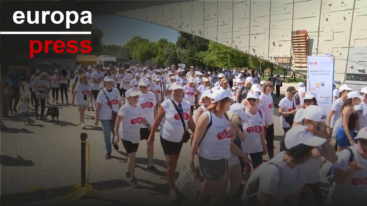 M&aacute;s de 800 personas se dan cita en la IV Marcha Saludable de Atenci&oacute;n Primaria