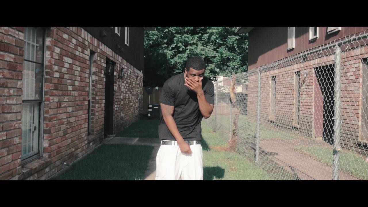 Zoe Realla - Right Back [Music Video]