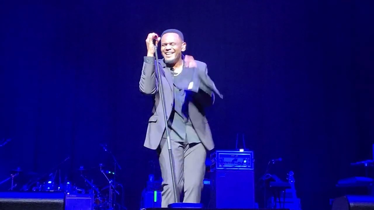 Carl Thomas - I Wish (2022 Concert Performance)