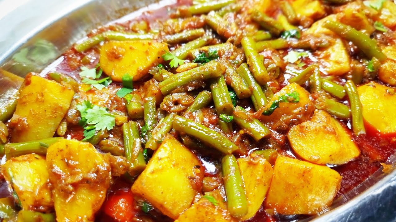 Beans Aloo Recipe | बीन्स आलू की सब्जी बनाना का तारिका | Aloo Beans Sabzi |