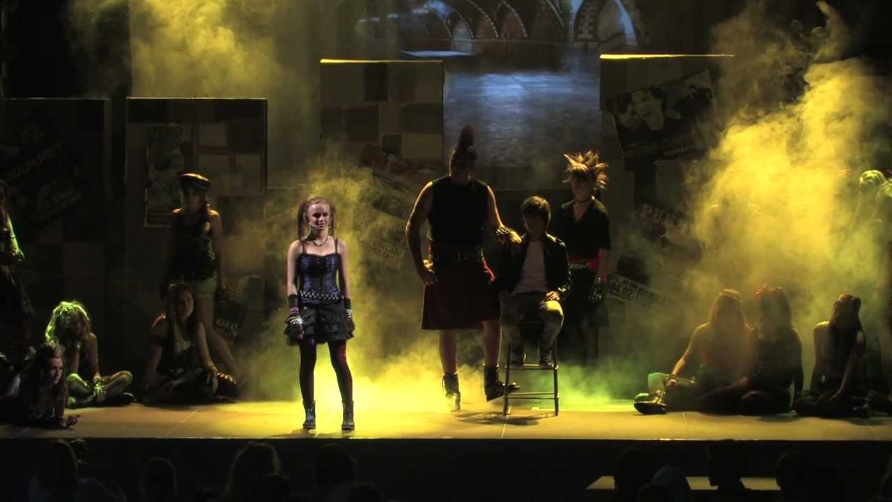 We Will Rock You - St.-Thomas-Gymnasium Wettenhausen - 19.7.2011 - 10.00 Teil 2 HD