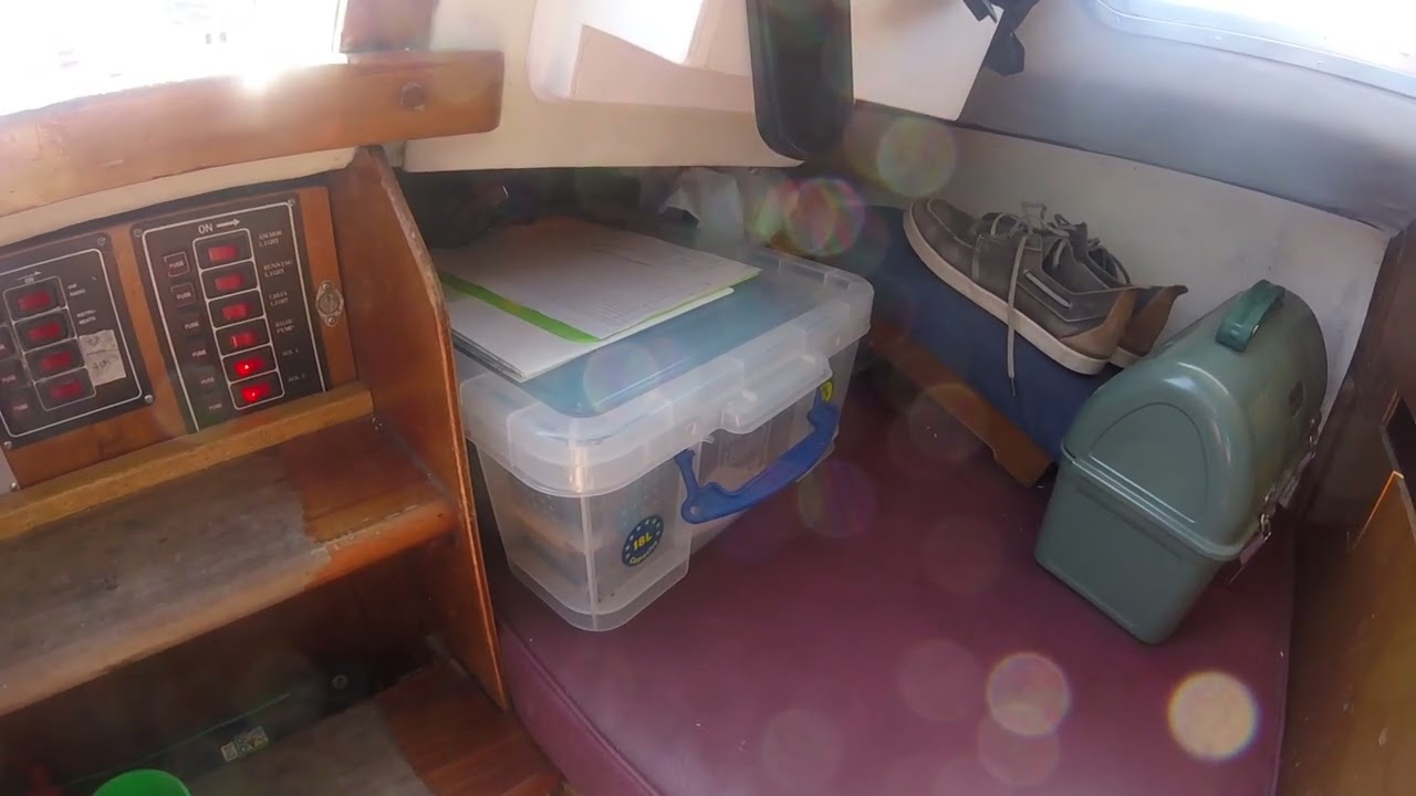 01a Cabin tour