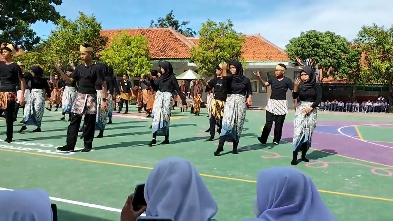 Opening Ceremonial Harlah SMAN 1 Babakan 