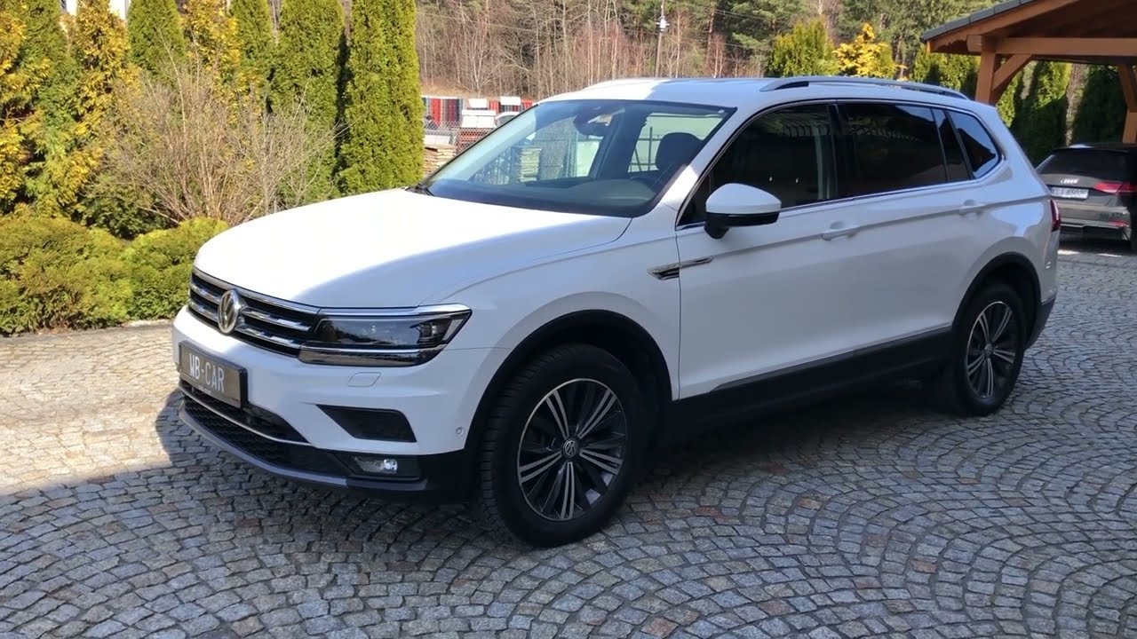 Volkswagen Tiguan  ALLSPACE  7osb Highline 4Motion DSG 190KM Sk&oacute;ra Kamera  Line+Side Assist  LED DCC