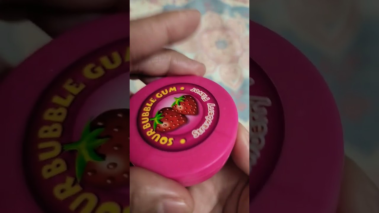 🌈 SOUR BUBBLE GUM-STRAWBERRY FLAVOR 🍓#asmrsounds #asmr #shorts #sour #candy #bubblegum #satisfying