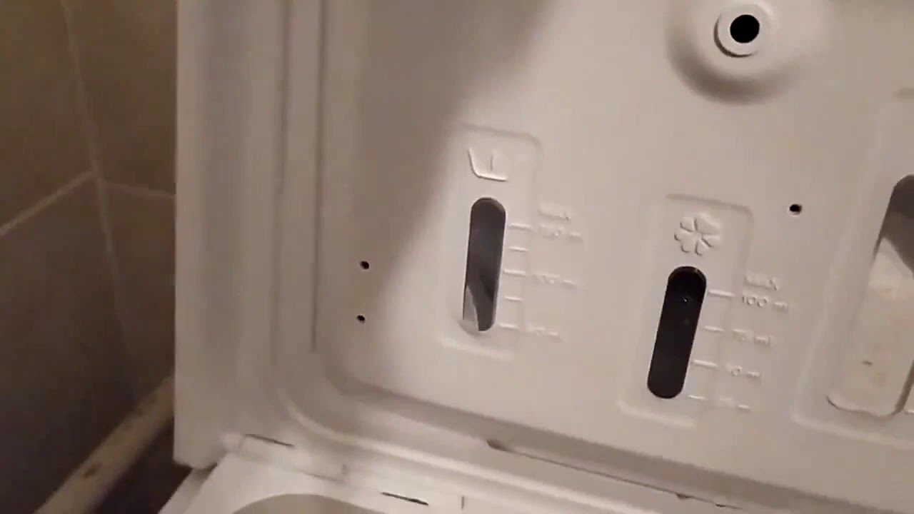 Огляд пральної машини вертикального завантаження WHIRLPOOL AWE 66710 з Rozetka