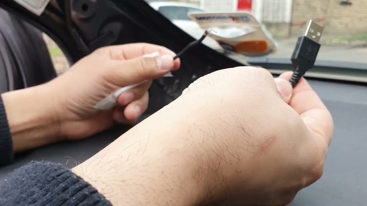 How to wire a Dashcam in a Toyota Yaris easy guide