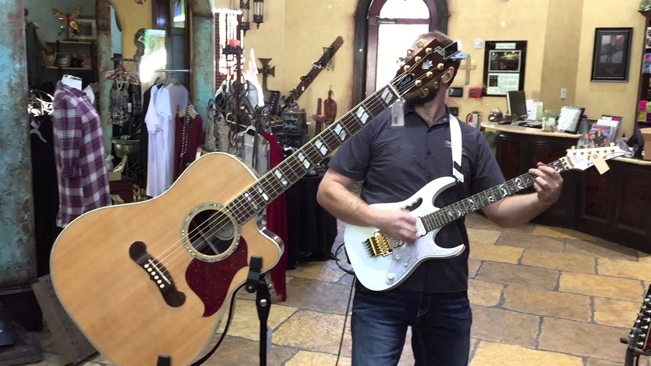 K&M Performer Stand Demonstration at The Guitar Sanctuary